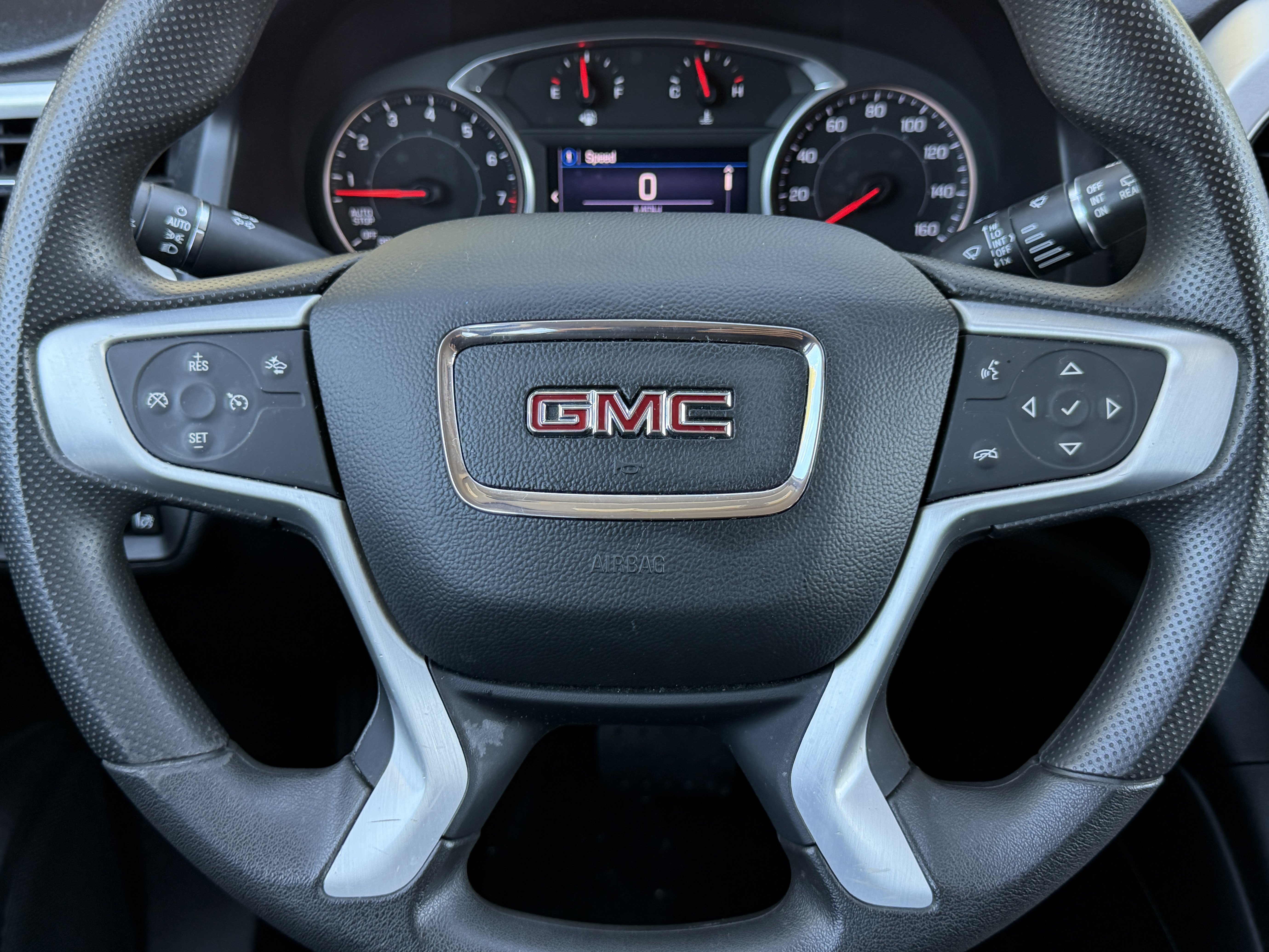 Used 2021 GMC Acadia SLE w/ Driver Convenience Package FWD image 15