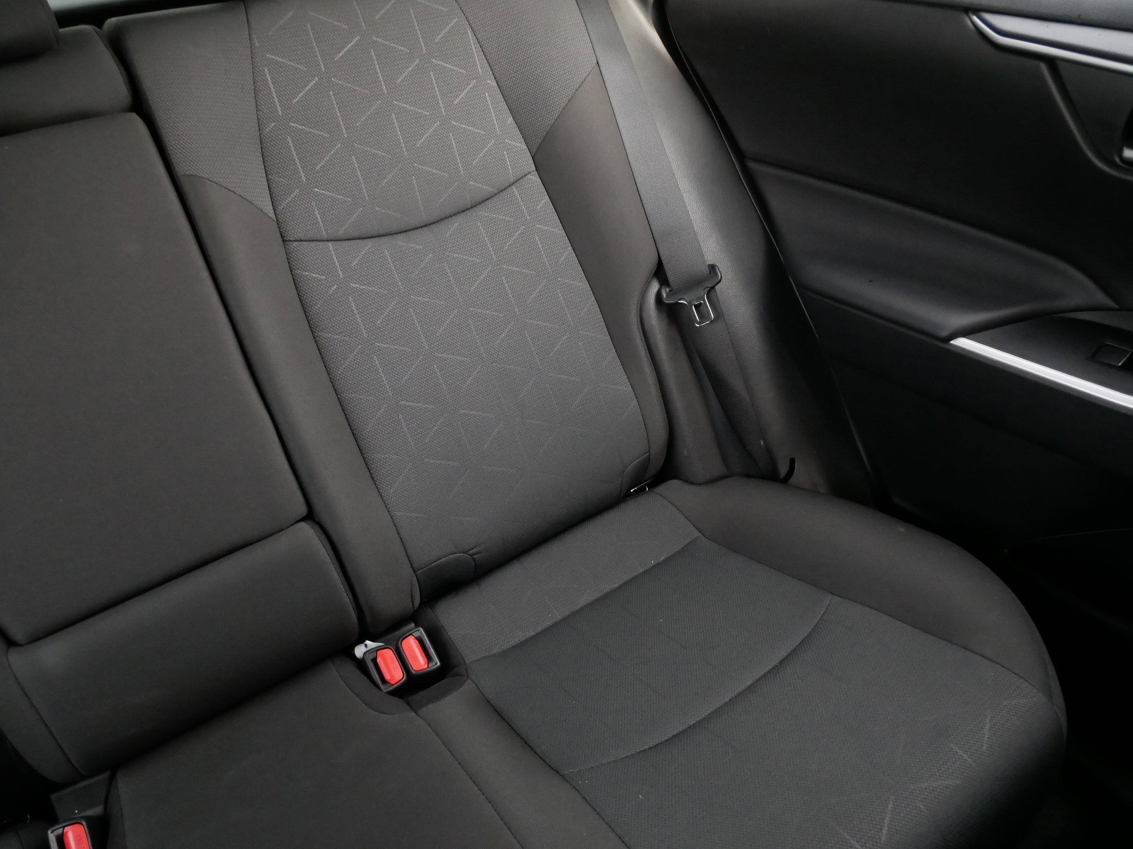 Certified 2025 Toyota RAV4 XLE FWD image 14