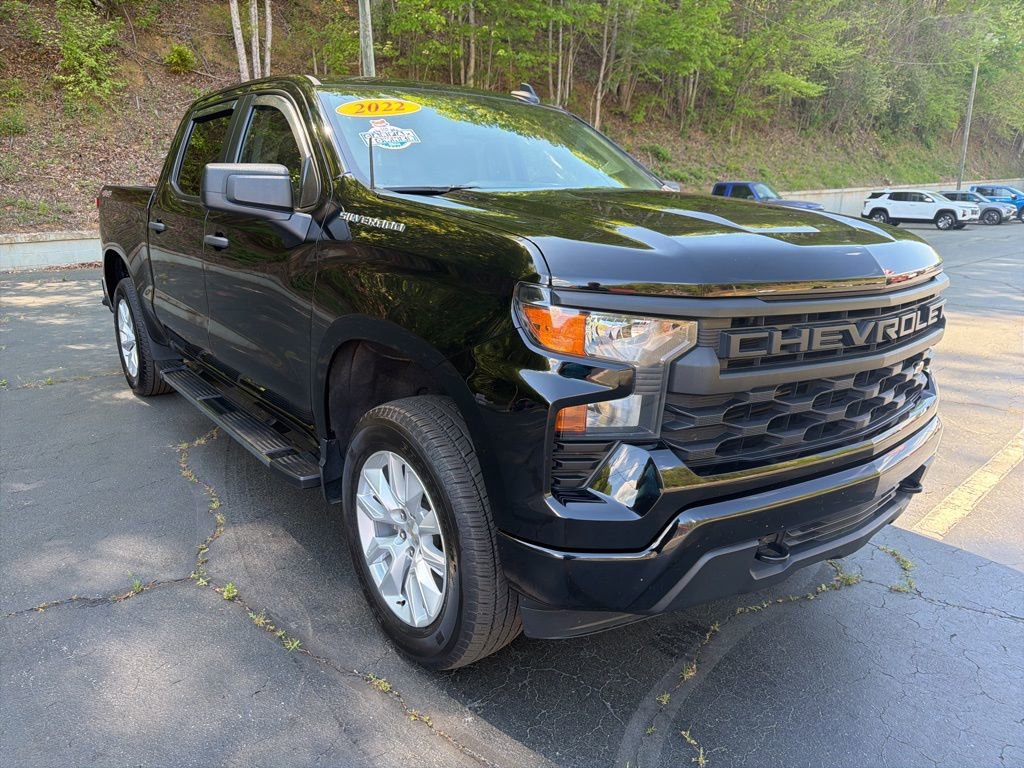 Certified 2022 Chevrolet Silverado 1500 Custom AWD/4WD image 5