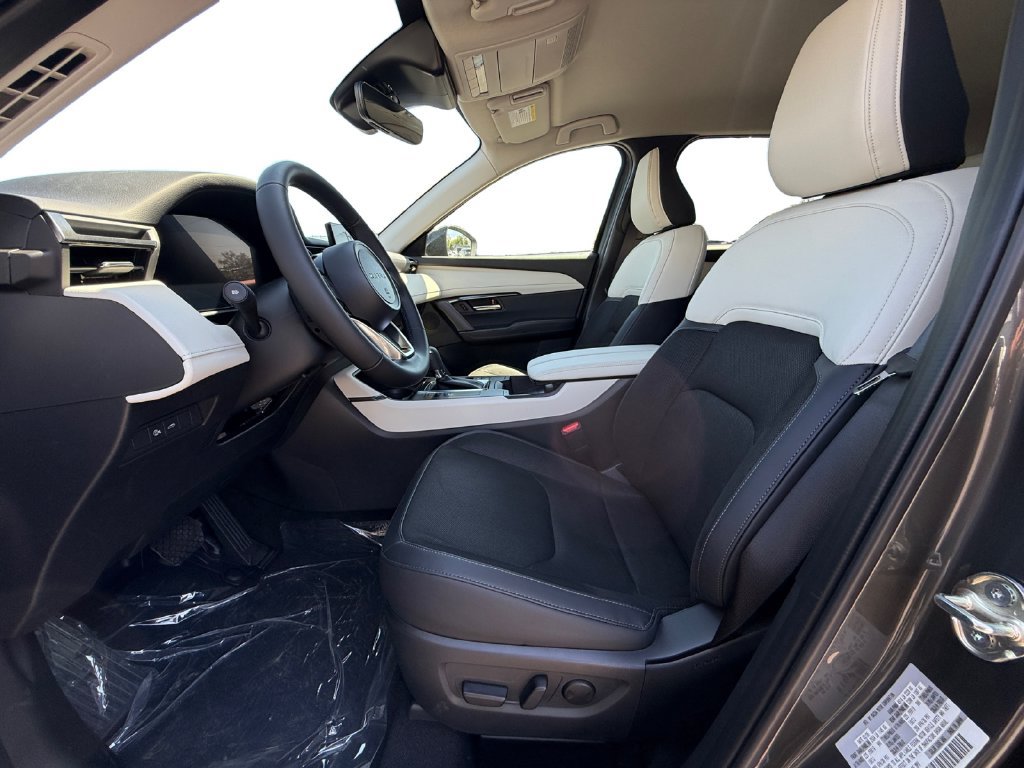 New 2026 MAZDA CX-5 Preferred AWD/4WD image 9