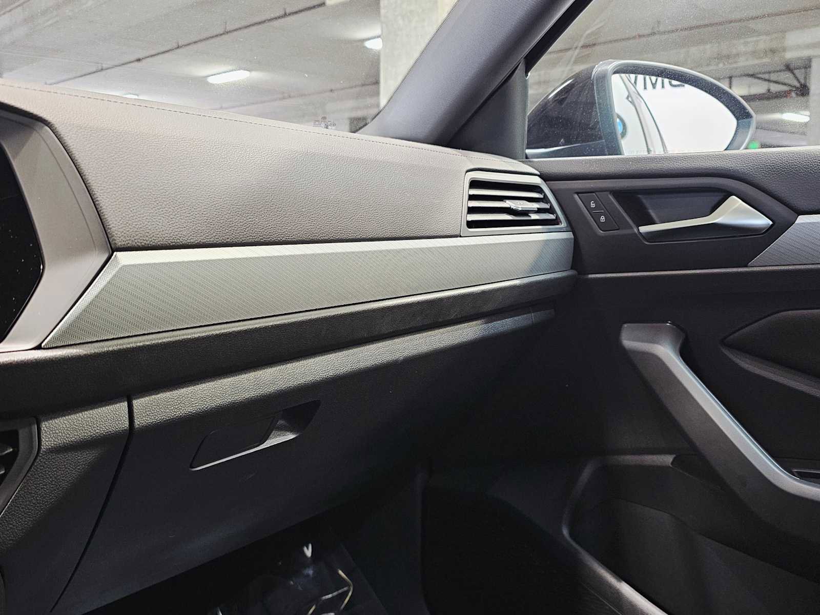 Used 2023 Volkswagen Jetta Sport image 20