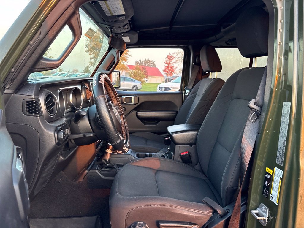 Used 2021 Jeep Wrangler Unlimited Sport AWD/4WD image 14