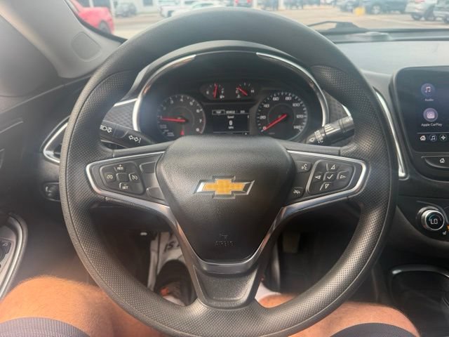 Used 2020 Chevrolet Malibu LT FWD image 16