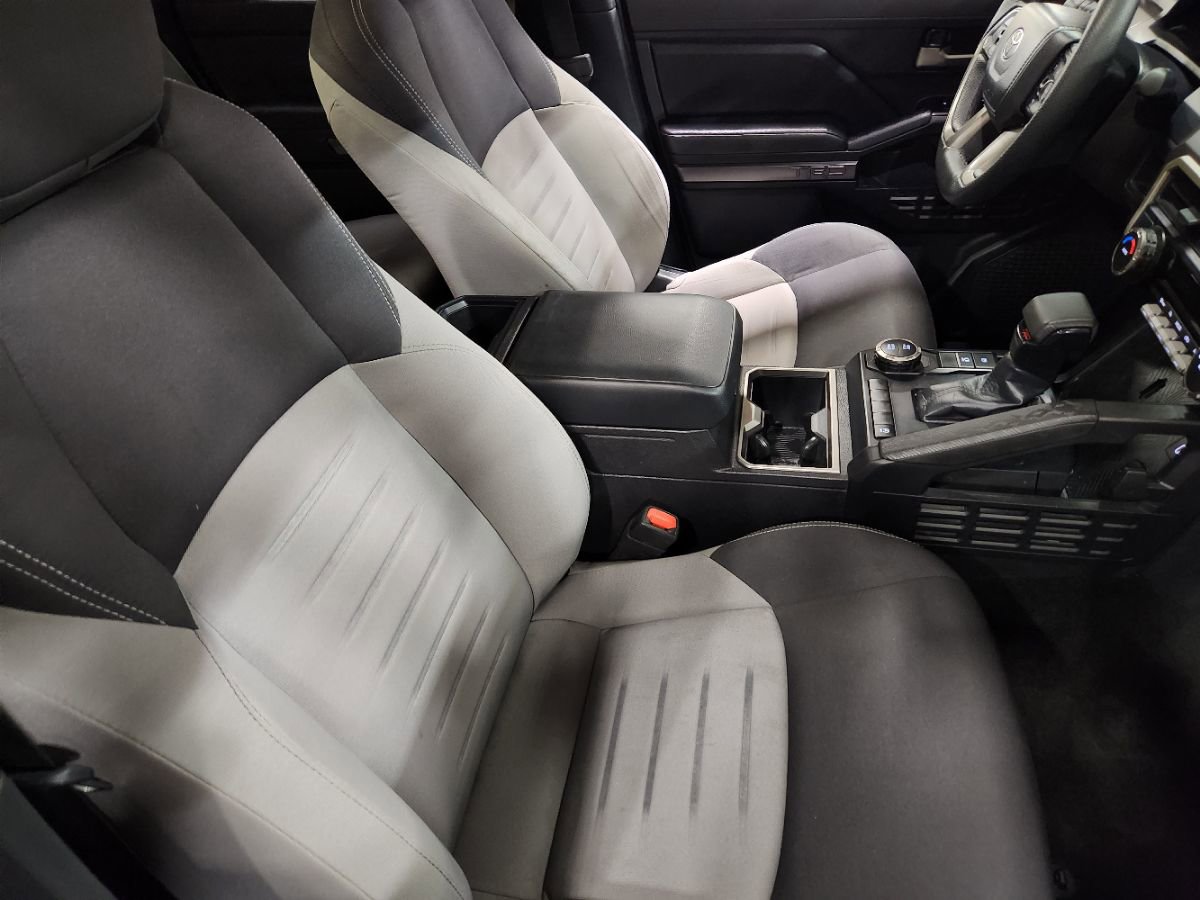 Used 2024 Toyota Tacoma TRD Sport RWD image 32
