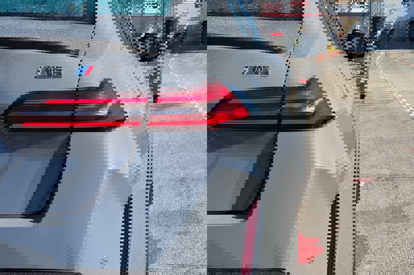 Used 2025 BMW M5 w/ Carbon Package image 33