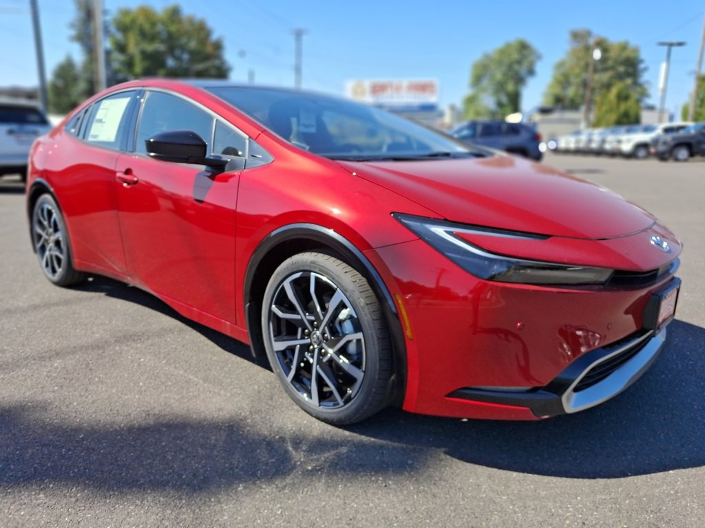 New 2026 Toyota Prius Plug-In Hybrid image 2