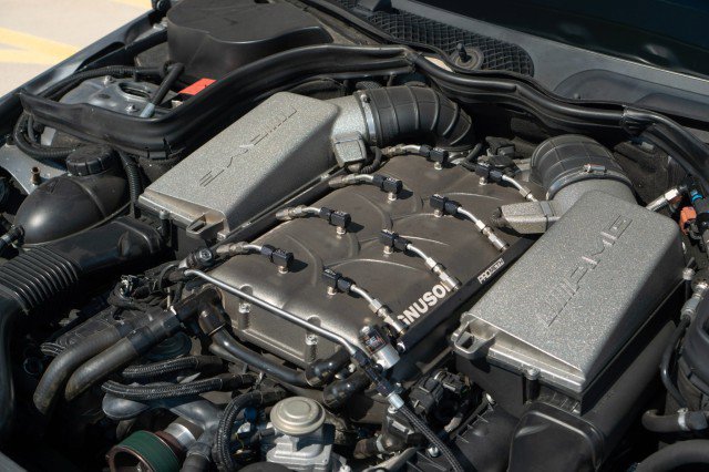 Used 2012 Mercedes-Benz C 63 AMG Coupe image 44