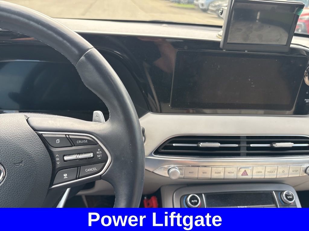 Used 2022 Hyundai Palisade Limited w/ Winter Package AWD/4WD image 17