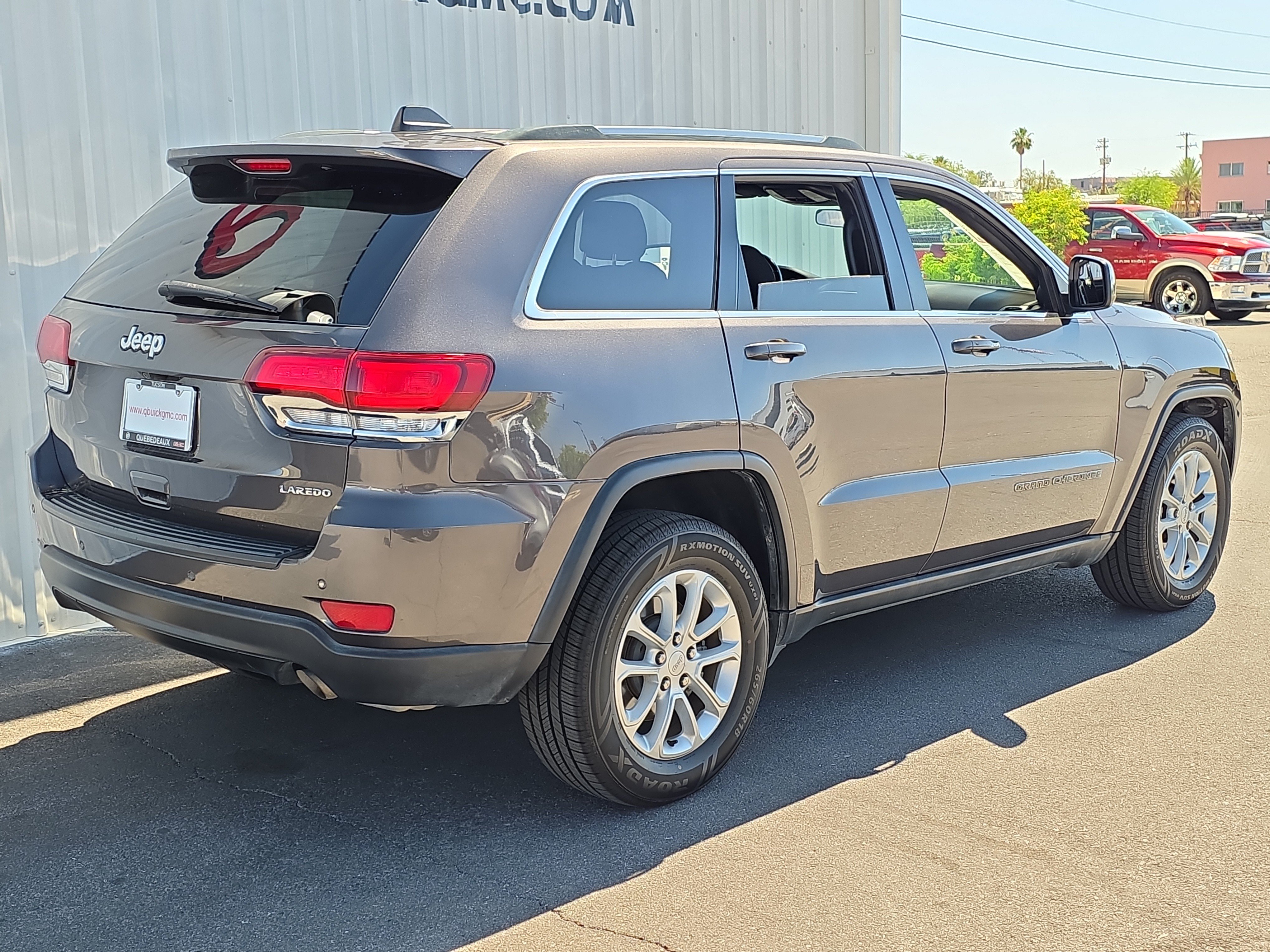 Used 2021 Jeep Grand Cherokee Laredo RWD image 7