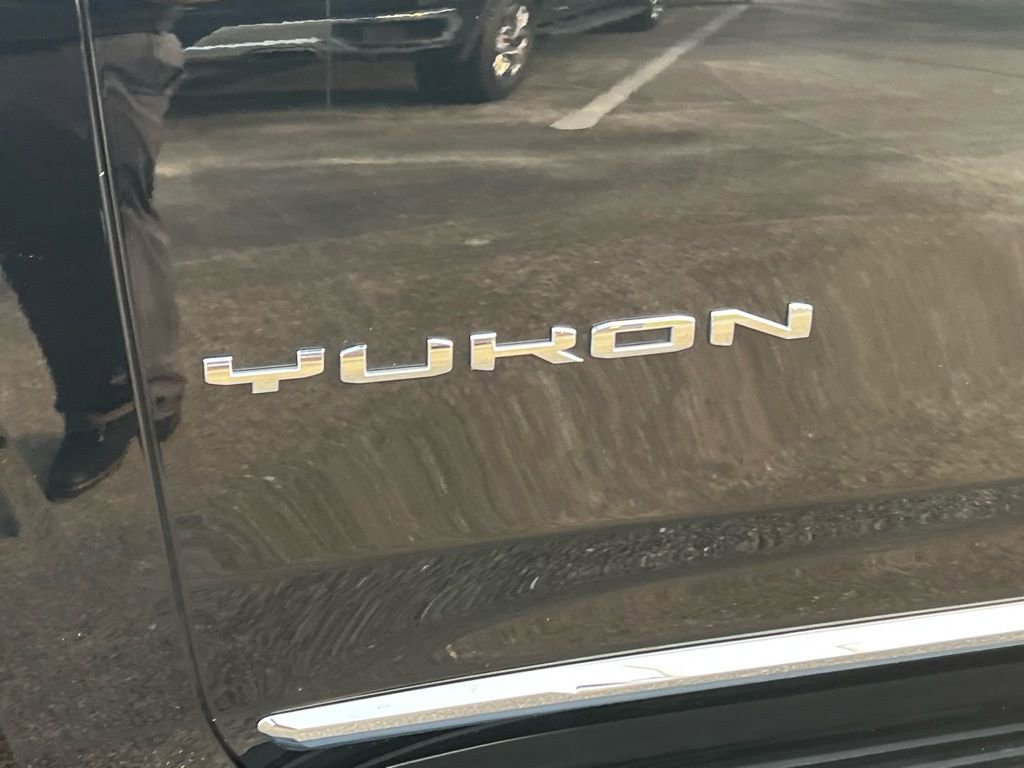 Used 2023 GMC Yukon SLT image 25
