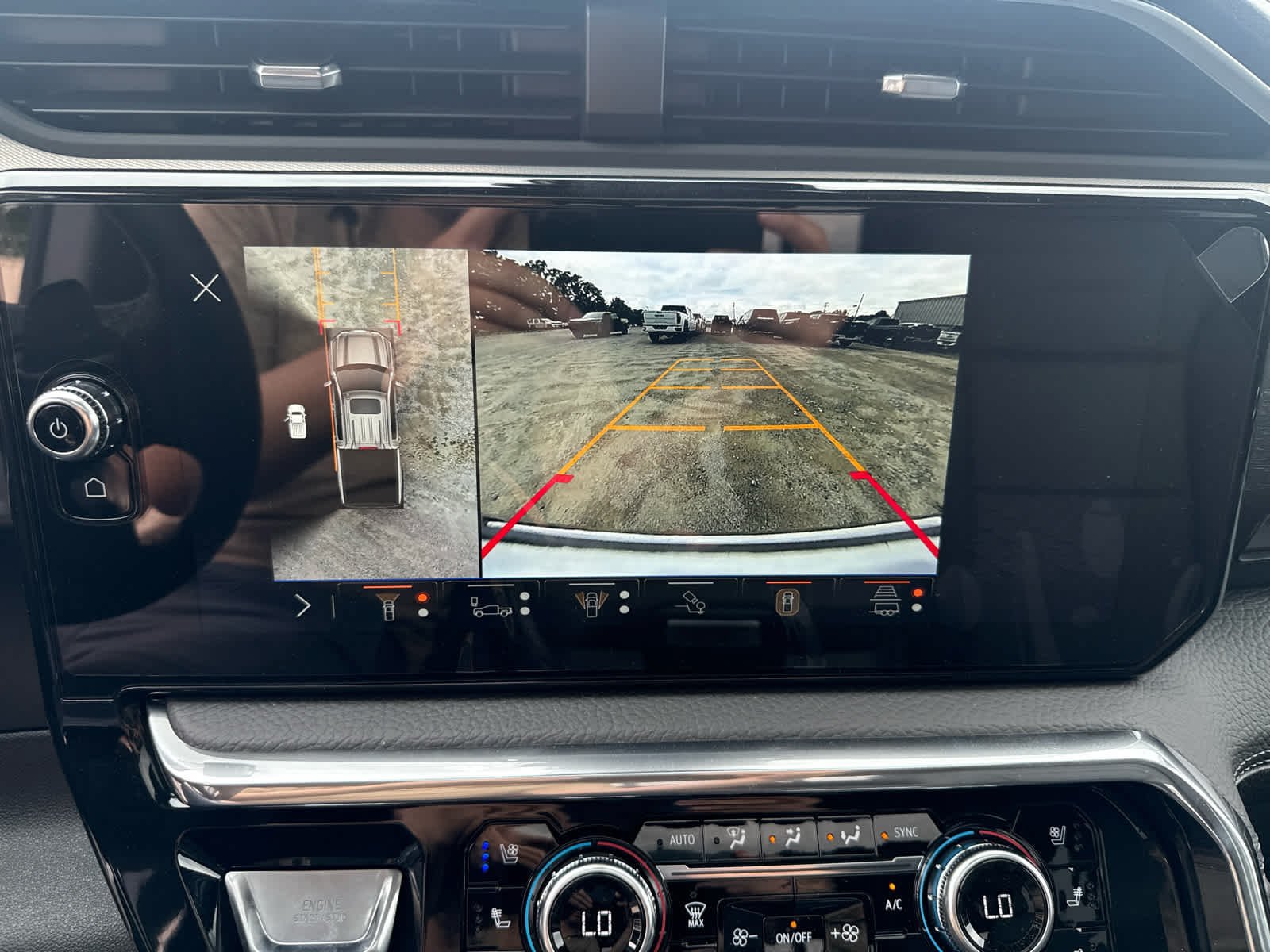 New 2026 GMC Sierra 1500 Denali w/ Technology Package AWD/4WD image 18