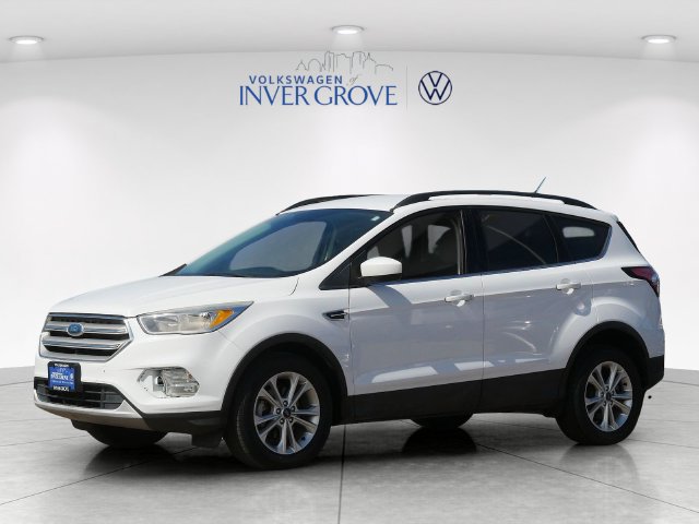 Used 2018 Ford Escape SE FWD image 3