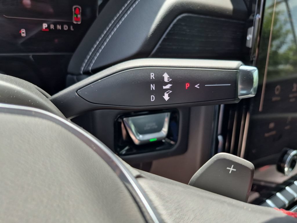 New 2026 GMC Yukon XL AT4 Ultimate w/ LPO, Floor Liner Package AWD/4WD image 32