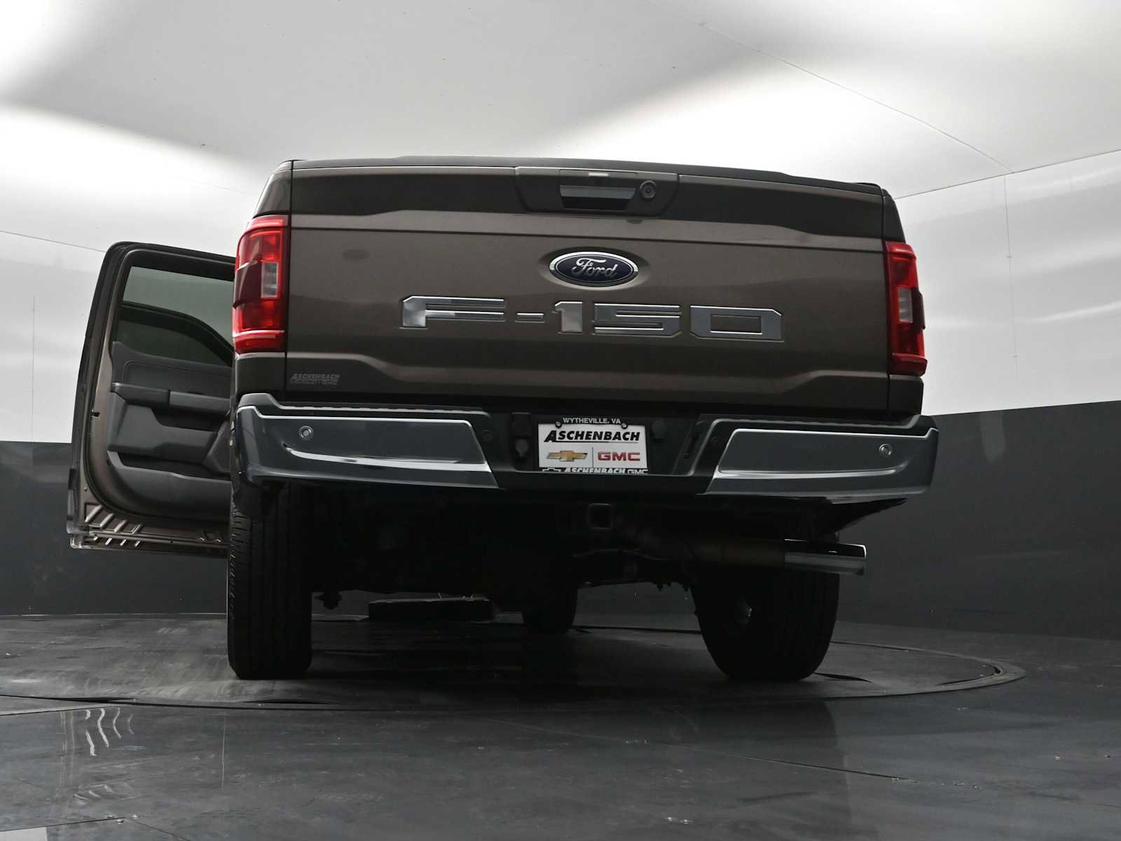 Used 2021 Ford F150 XLT w/ Equipment Group 302A High AWD/4WD image 30