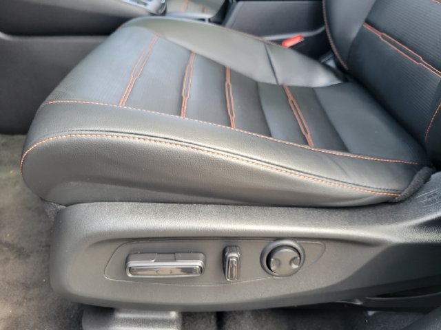 Used 2025 Honda CR-V Sport-L image 18