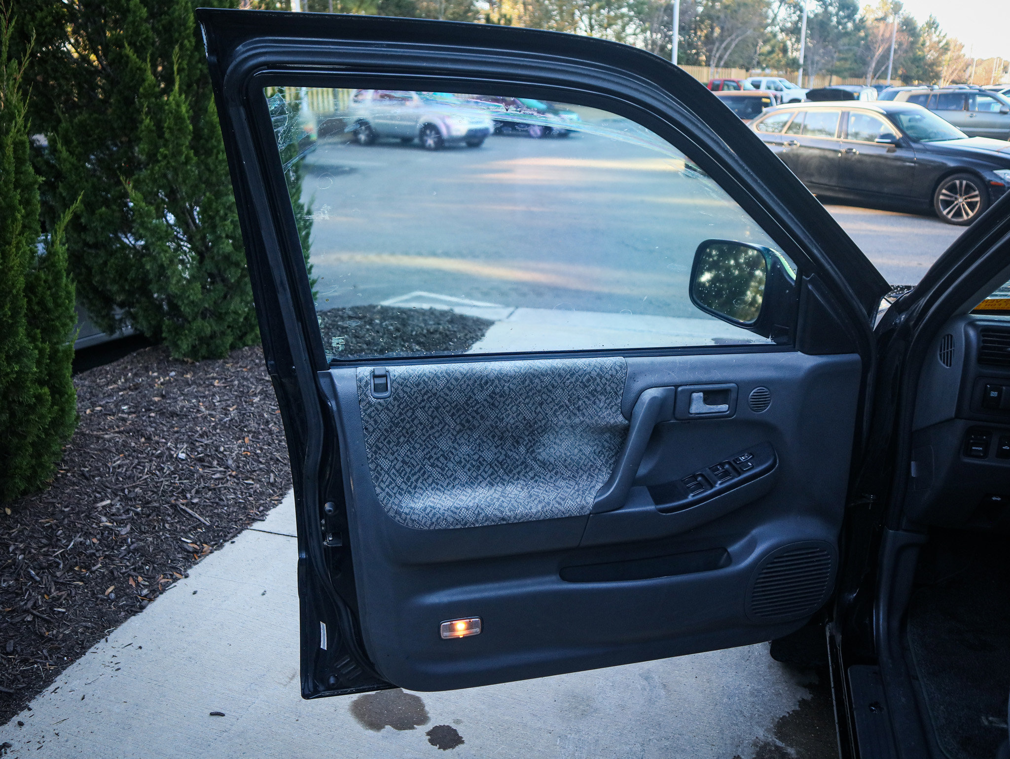 Used 2002 Isuzu Rodeo LS image 14