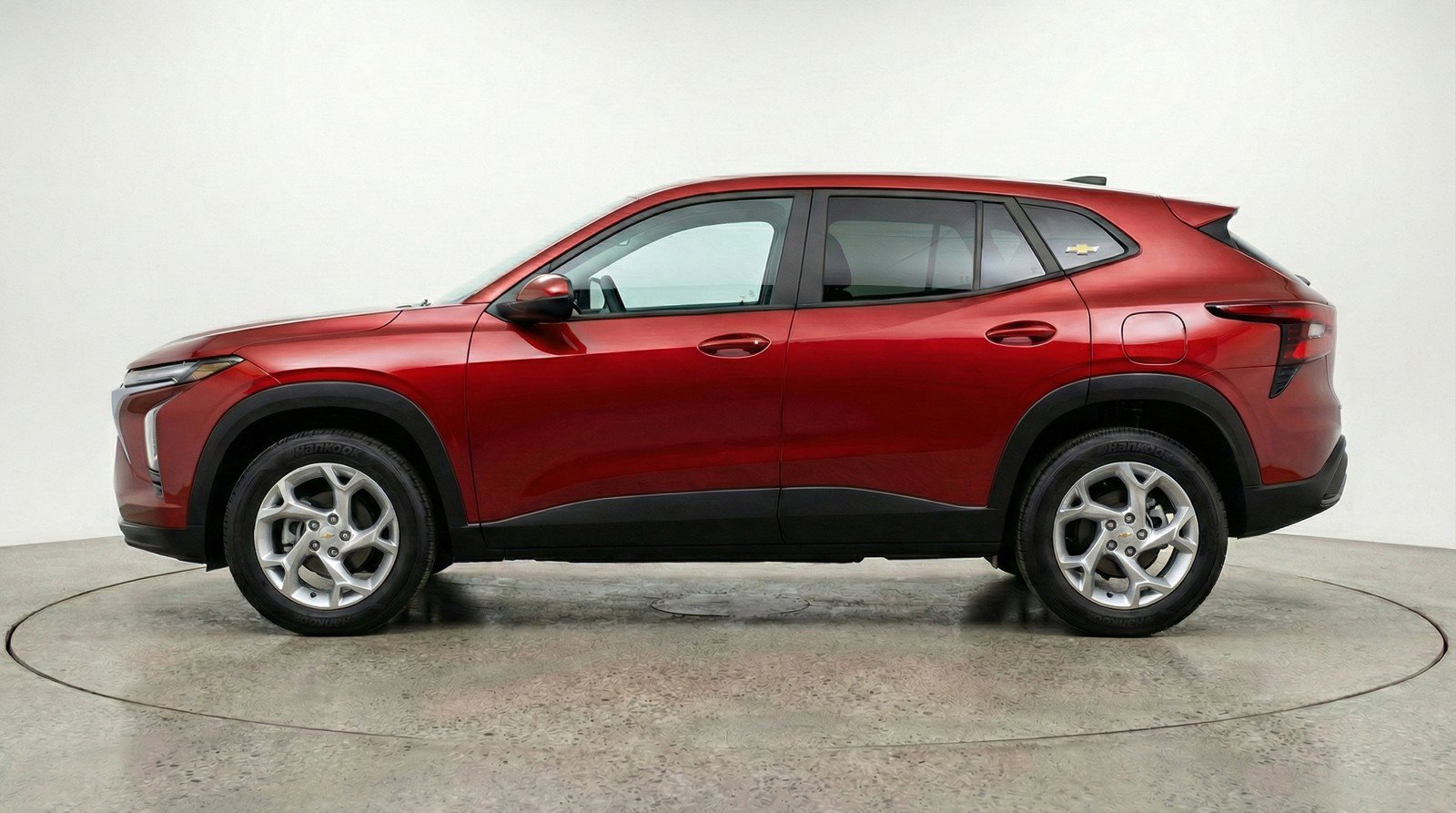 Used 2025 Chevrolet Trax LT image 5