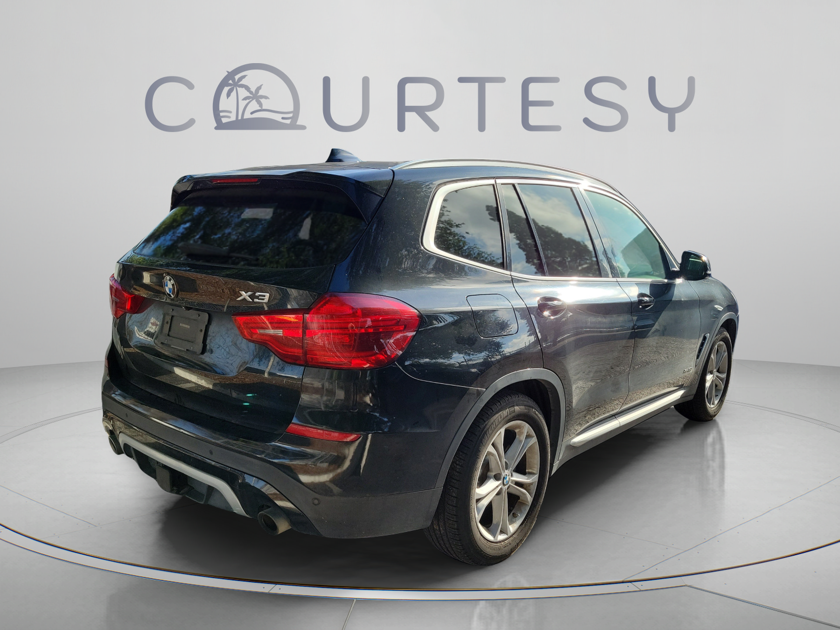Used 2018 BMW X3 xDrive30i AWD/4WD image 11