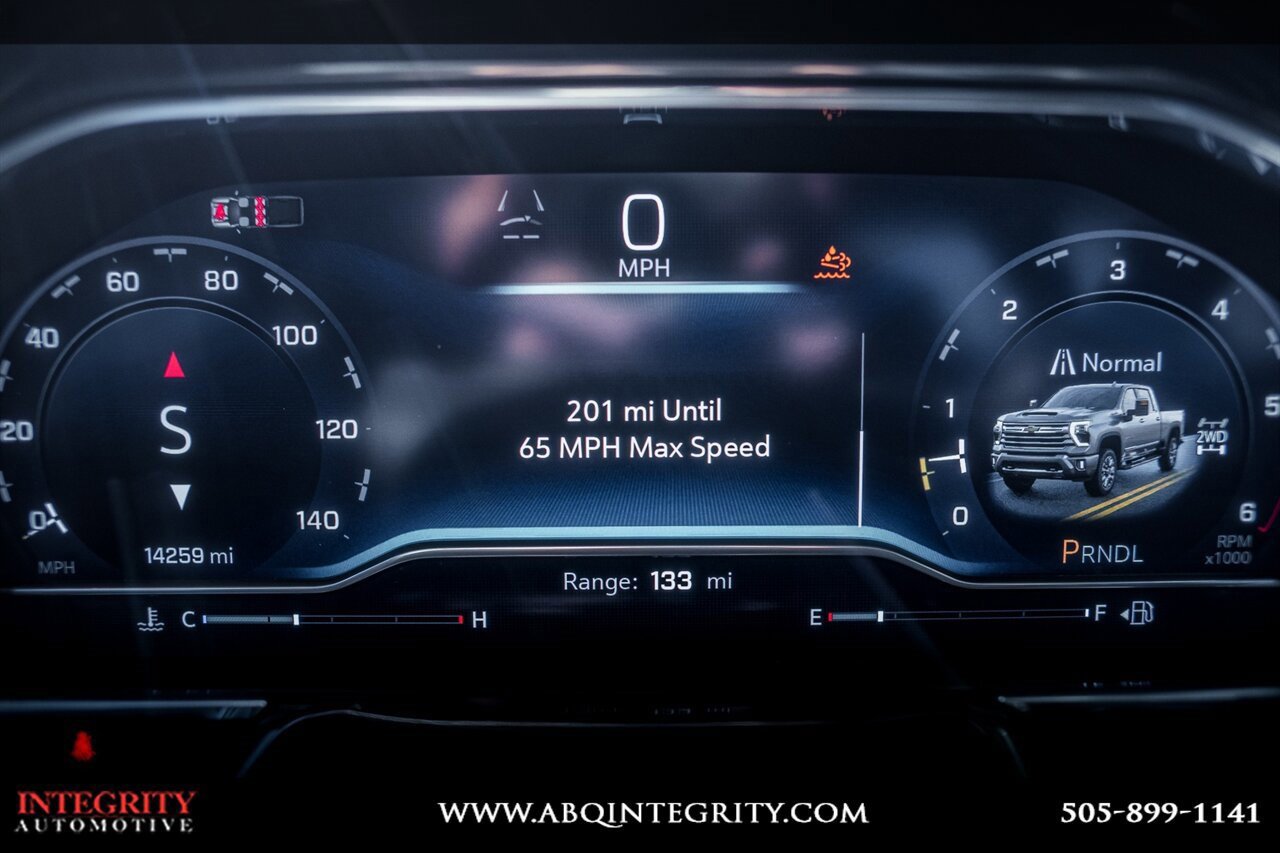 Used 2024 Chevrolet Silverado 2500 High Country w/ High Country Premium Package image 21