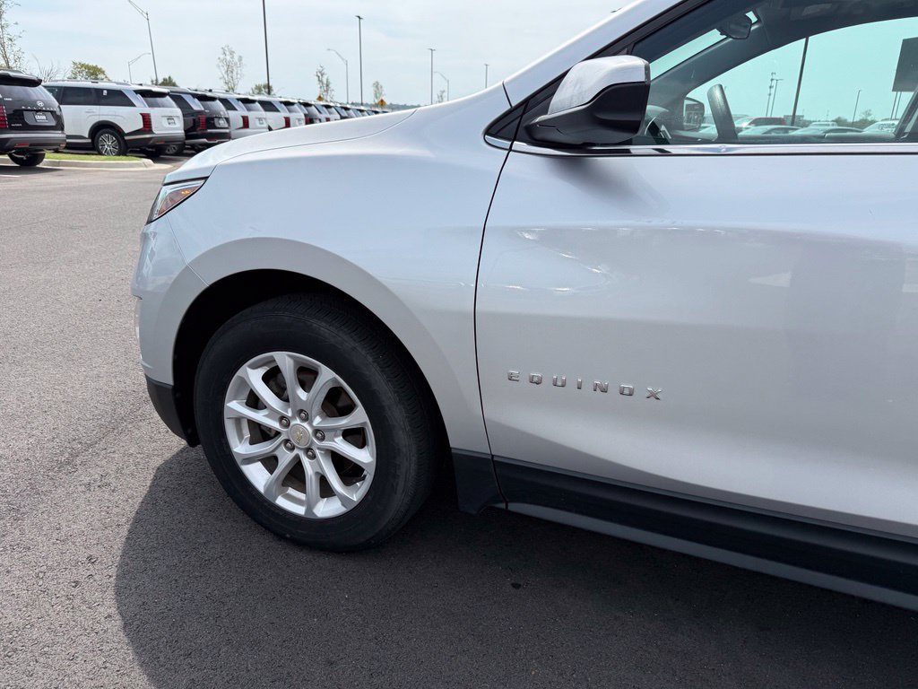 Used 2021 Chevrolet Equinox LT AWD/4WD image 30