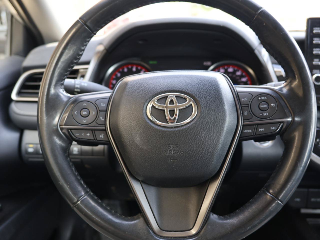 Used 2024 Toyota Camry XSE FWD image 7