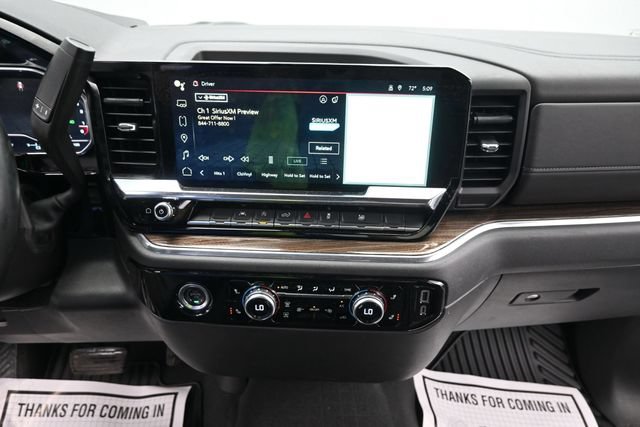 Used 2024 GMC Sierra 1500 Elevation AWD/4WD image 17