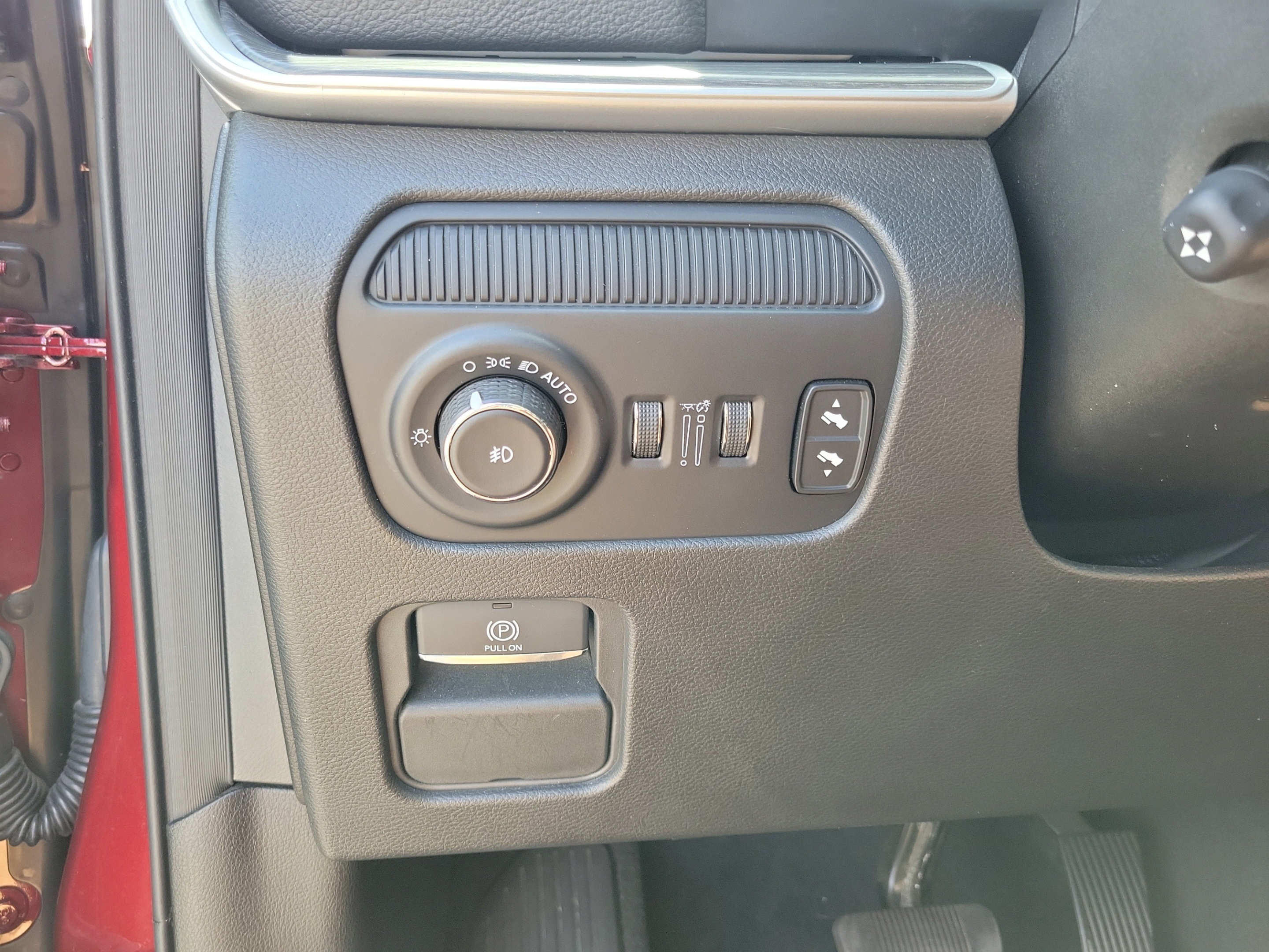 Used 2024 Jeep Wagoneer Series II w/ Flexible Seating Group RWD image 19
