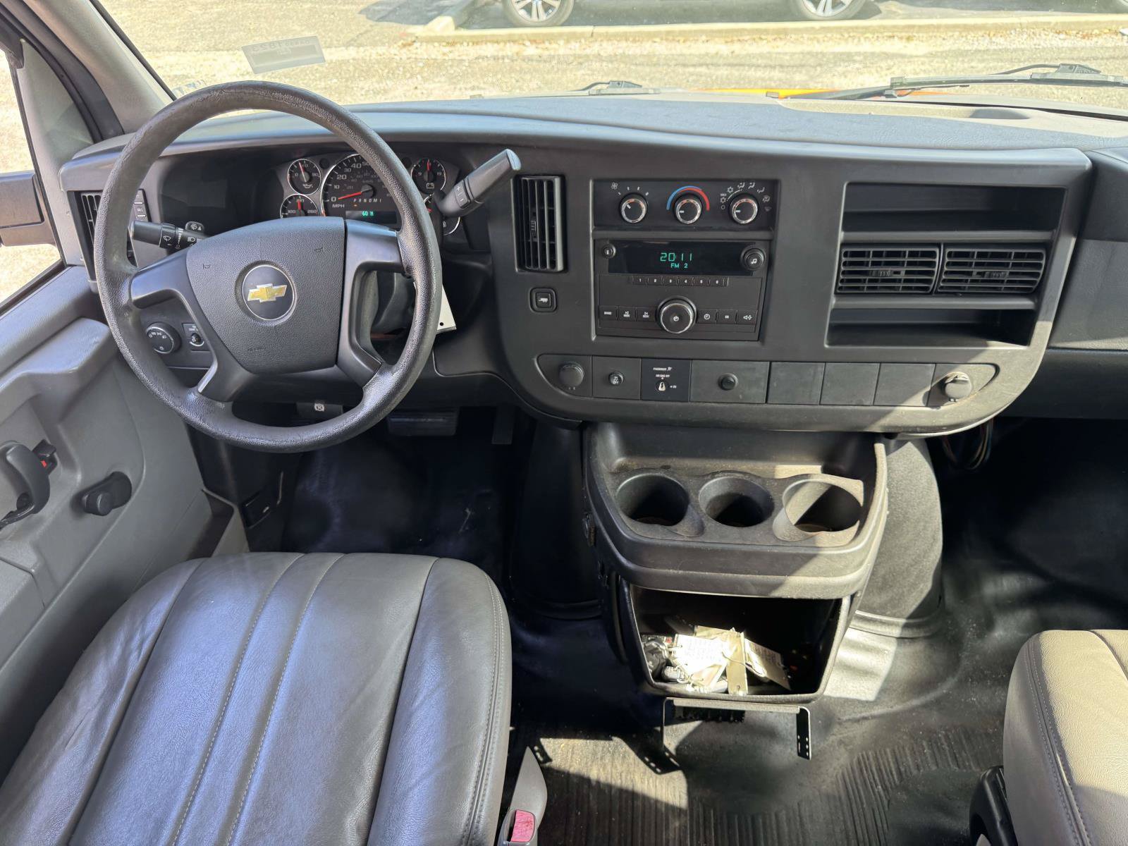 Used 2012 Chevrolet Express 3500 Extended RWD image 11