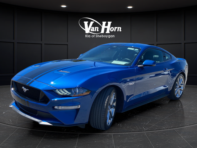 Used 2022 Ford Mustang GT Premium w/ Equipment Group 401A RWD image 3