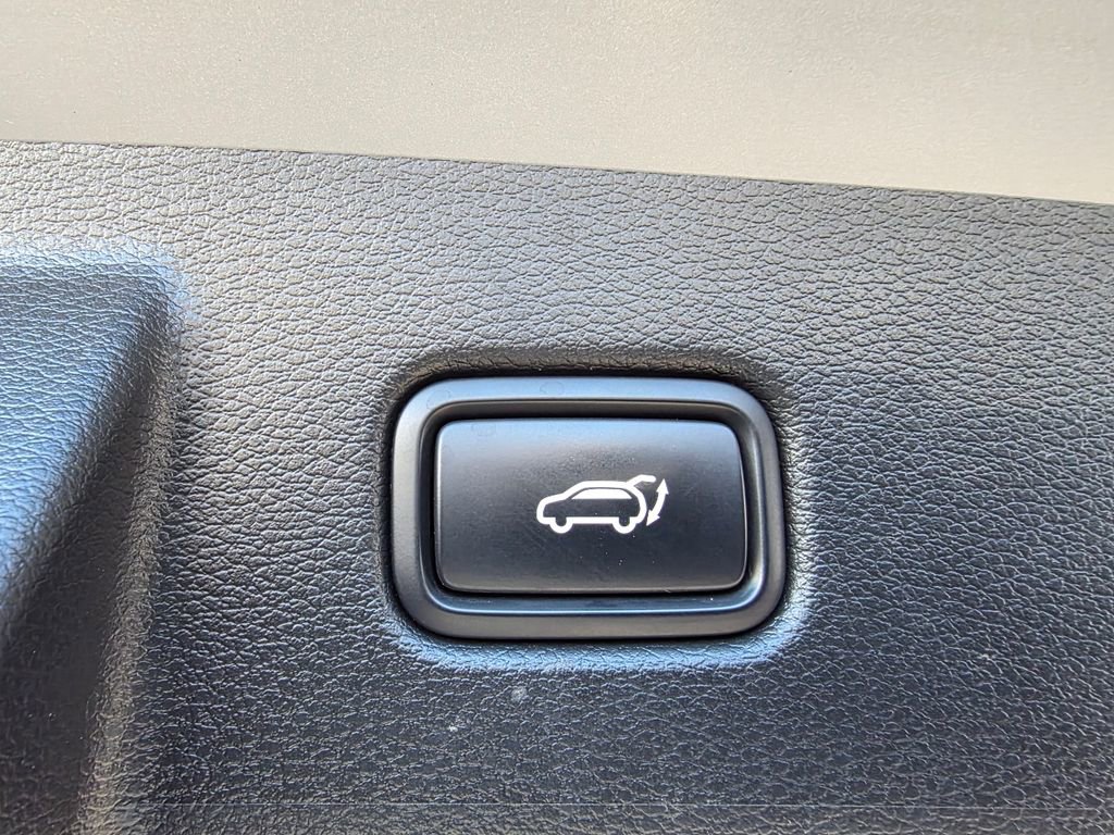 Used 2022 Kia Telluride EX w/ EX Premium Package image 36