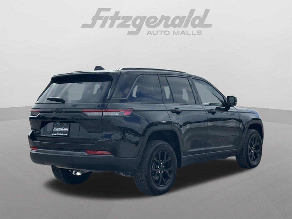 New 2026 Jeep Grand Cherokee Altitude AWD/4WD image 5