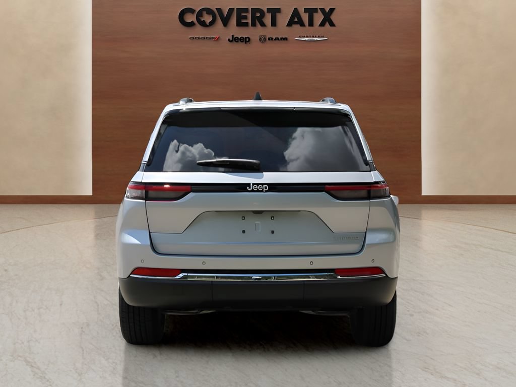 New 2026 Jeep Grand Cherokee Laredo X RWD image 4