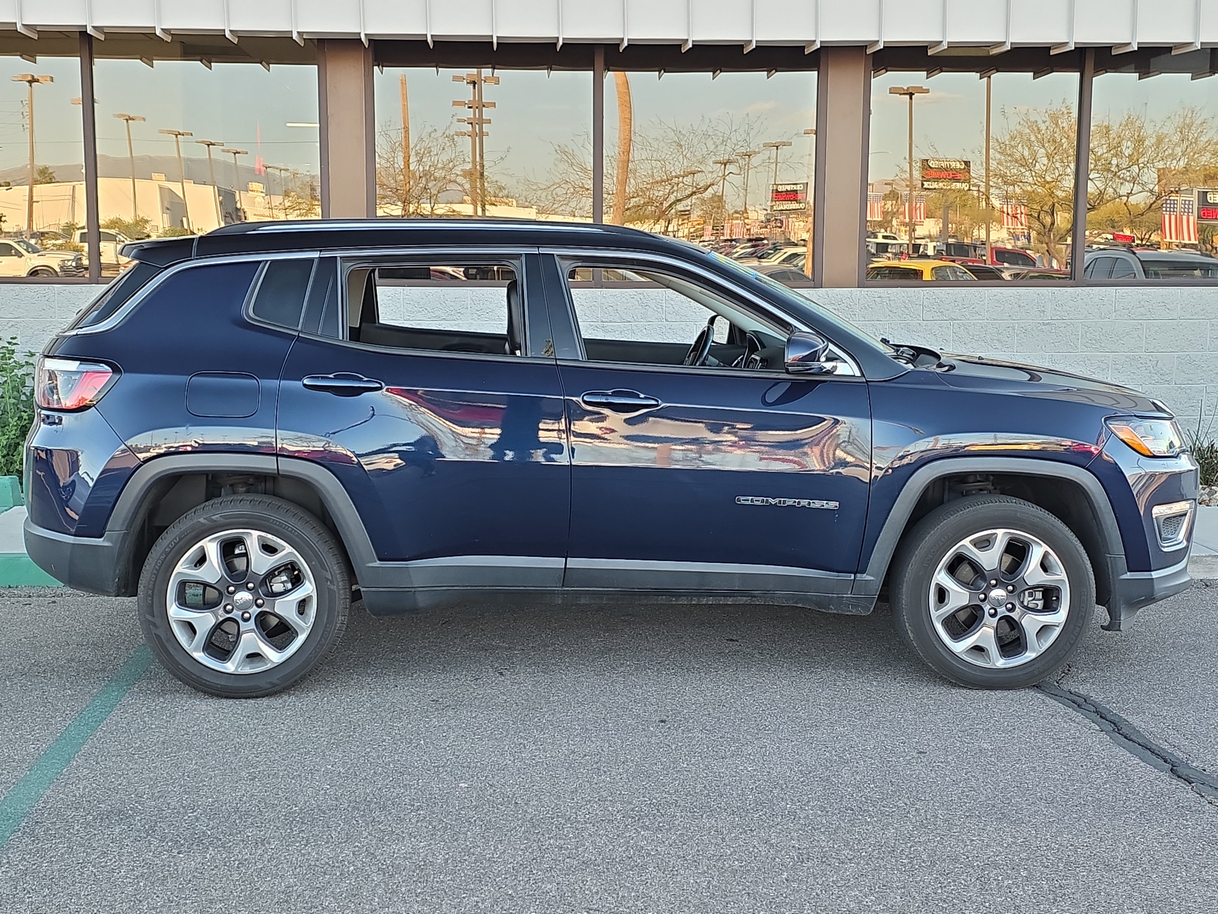 Used 2021 Jeep Compass Limited image 10