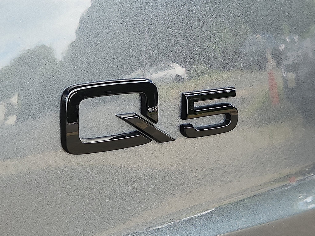 Used 2023 Audi Q5 2.0T Premium Plus w/ Premium Plus Package AWD/4WD image 29
