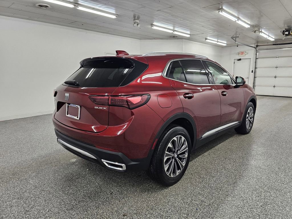 Used 2024 Buick Envision Preferred AWD/4WD image 4