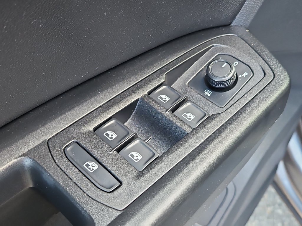 Used 2020 Volkswagen Atlas SEL AWD/4WD image 23