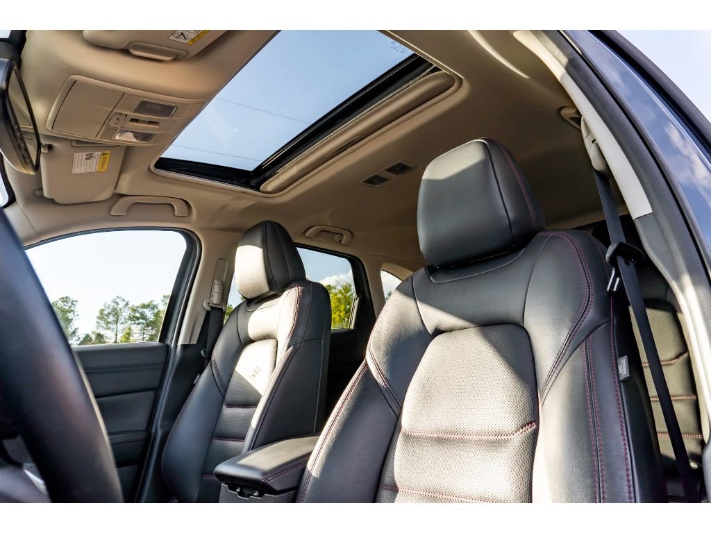 Used 2024 MAZDA CX-5 Carbon Edition image 11