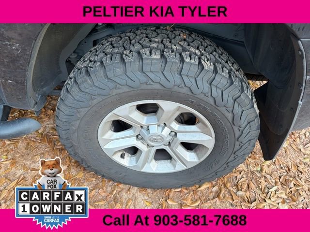 Used 2022 Toyota 4Runner SR5 Premium image 9