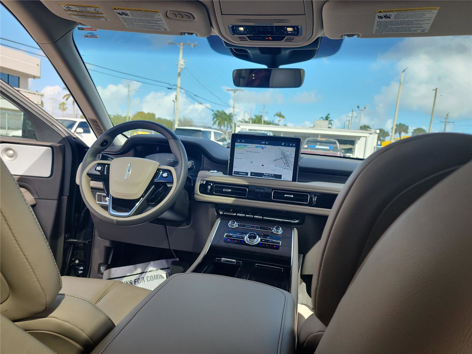 Used 2023 Lincoln Aviator Reserve w/ Equipment Group 201A image 26