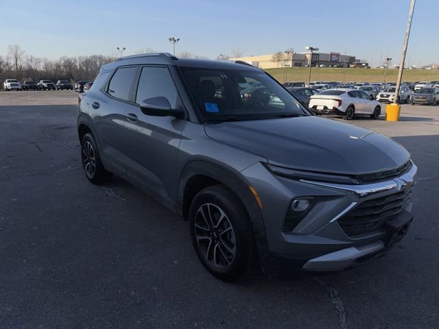 Used 2025 Chevrolet TrailBlazer LT image 5