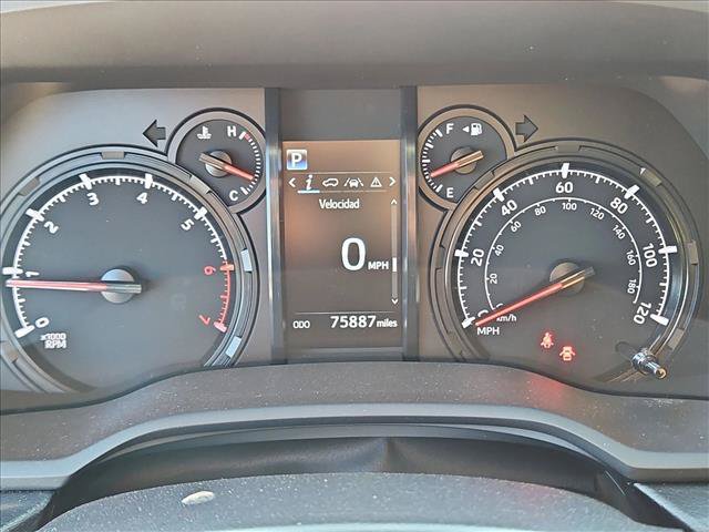 Used 2021 Toyota 4Runner SR5 AWD/4WD image 11