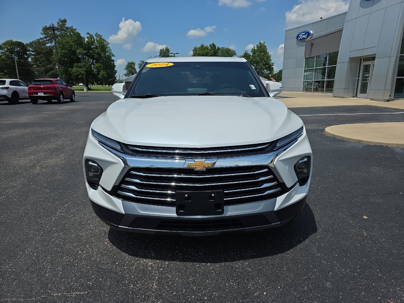 Used 2024 Chevrolet Blazer Premier w/ Driver Confidence II Package image 4