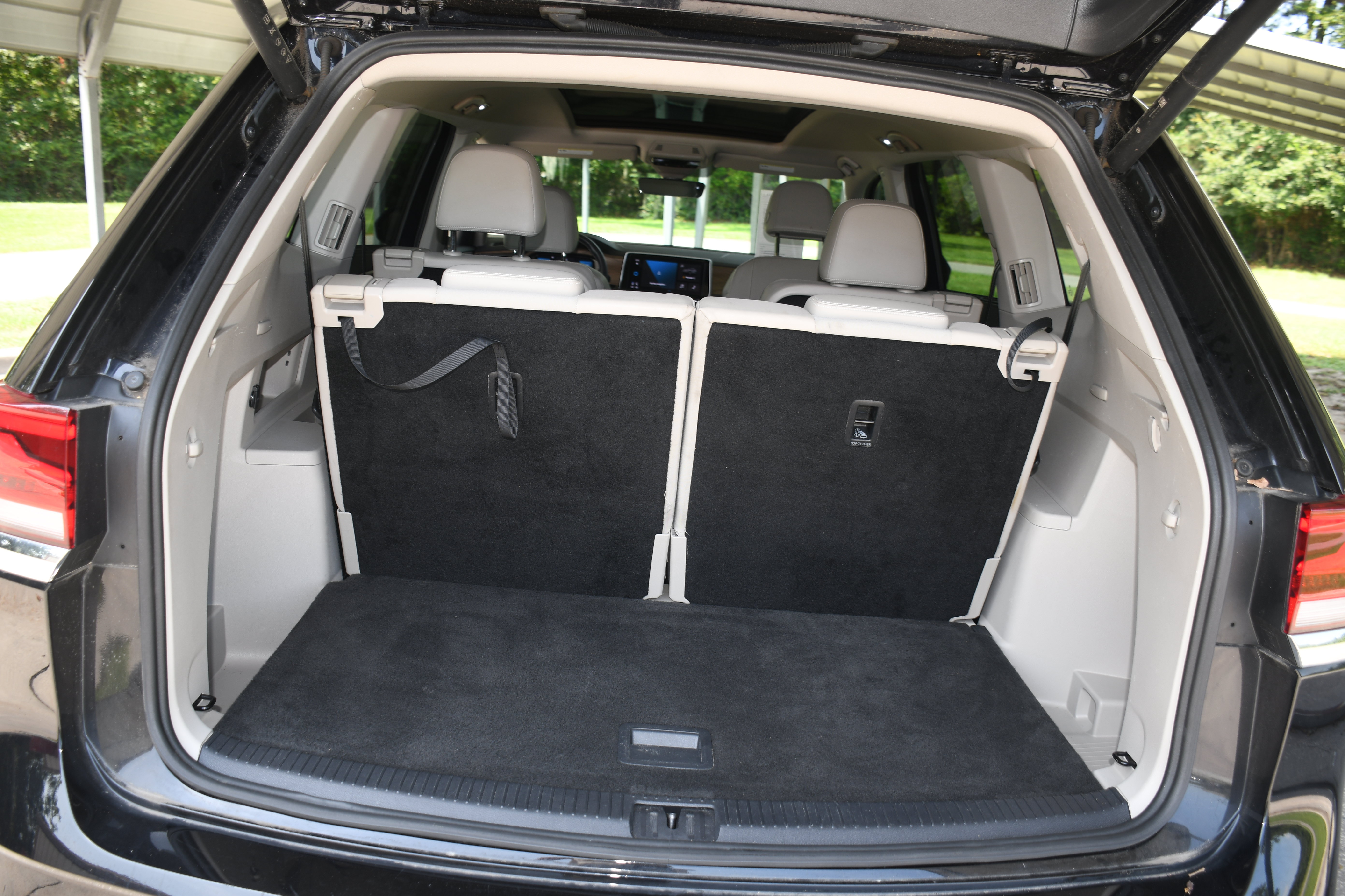 Used 2024 Volkswagen Atlas SE FWD image 18
