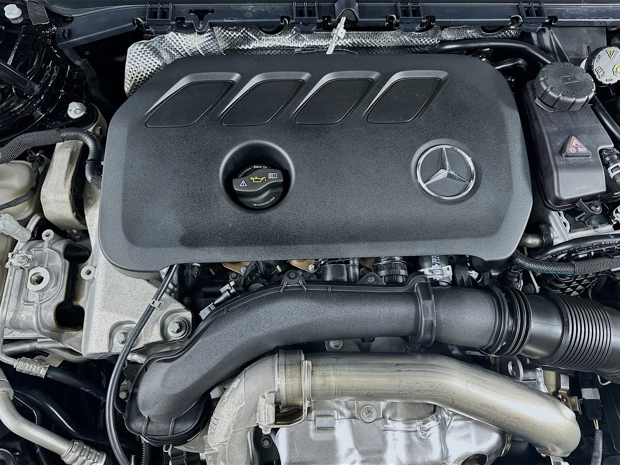 Used 2025 Mercedes-Benz CLA 250 4MATIC image 33