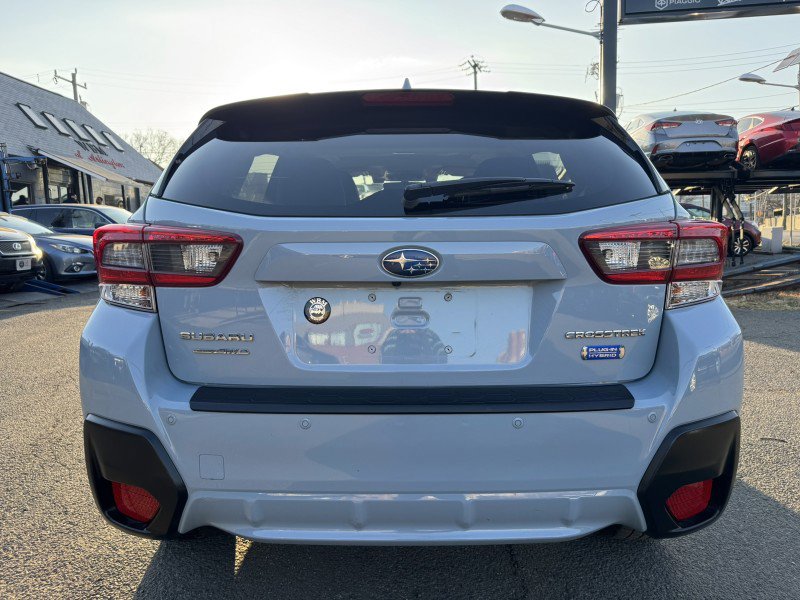 Used 2020 Subaru Crosstrek Hybrid w/ Moonroof Package w/Navigation image 11