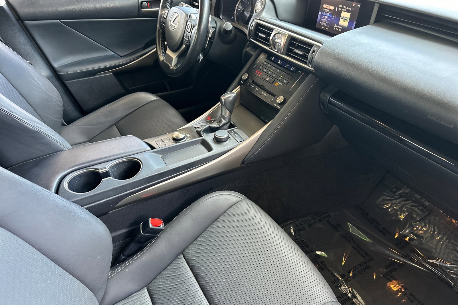 Used 2018 Lexus IS 300 w/ Accessory Package RWD image 15