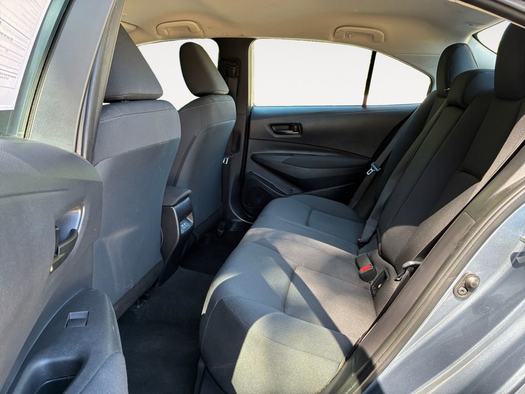 Used 2024 Toyota Corolla LE FWD image 13