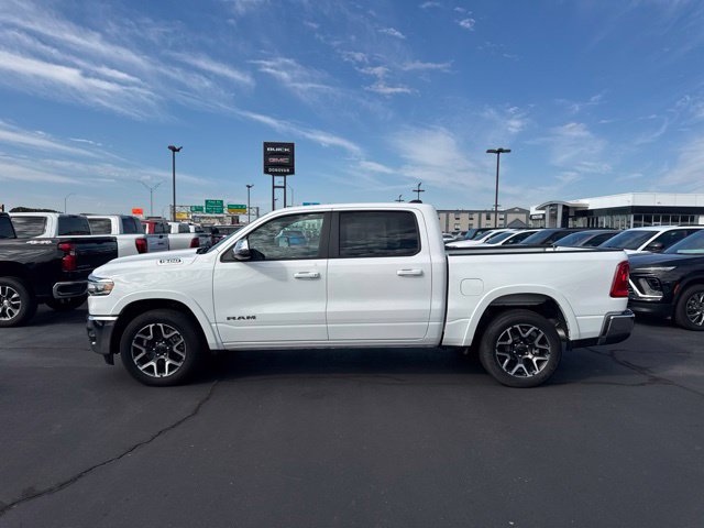 Used 2026 RAM 1500 Laramie AWD/4WD image 6