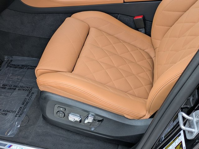 Certified 2025 BMW X5 M60i image 4