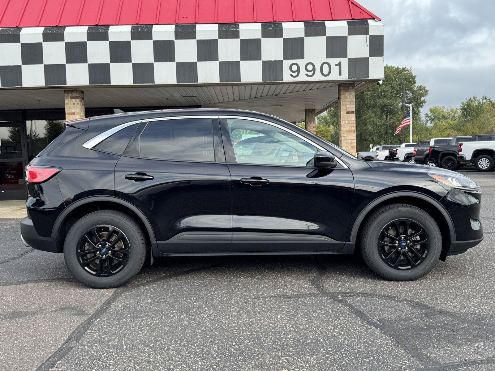 Used 2020 Ford Escape SE AWD/4WD image 8